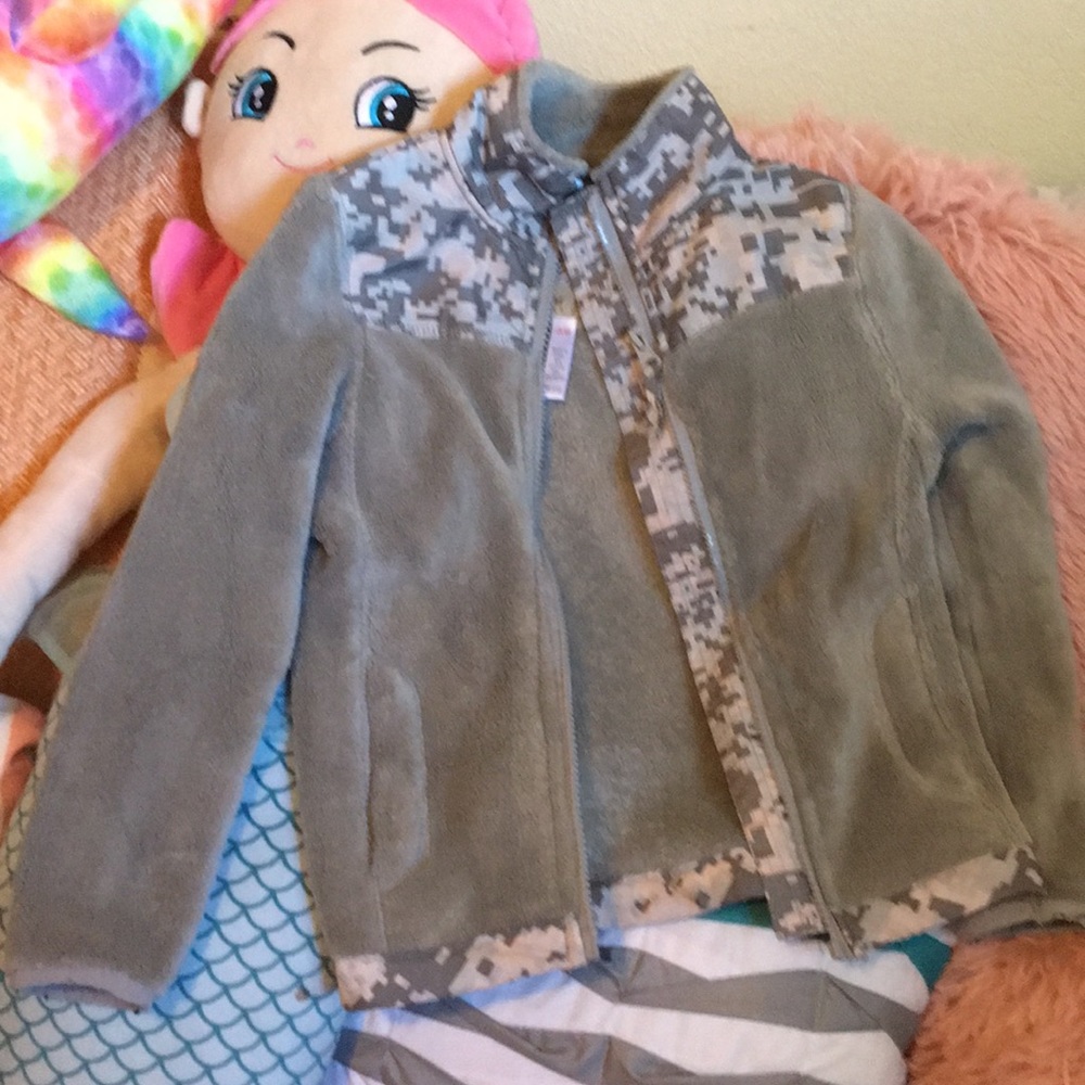 Fleece zip up